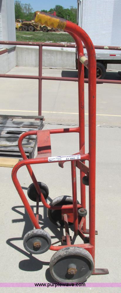 image for item AY9903 Barrel dolly