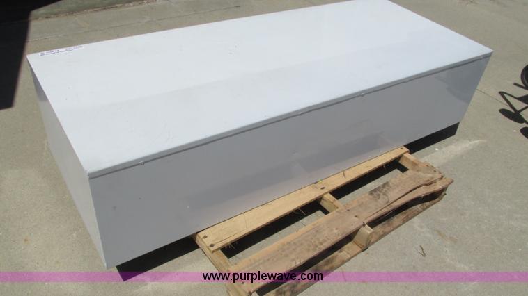 image for item AY9904 Steel weld vent steel box