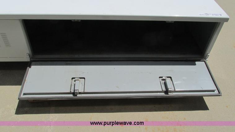 image for item AY9904 Steel weld vent steel box