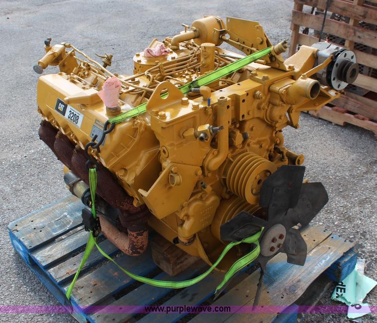 image for item BO9422 Caterpillar 3208 V8 diesel engine