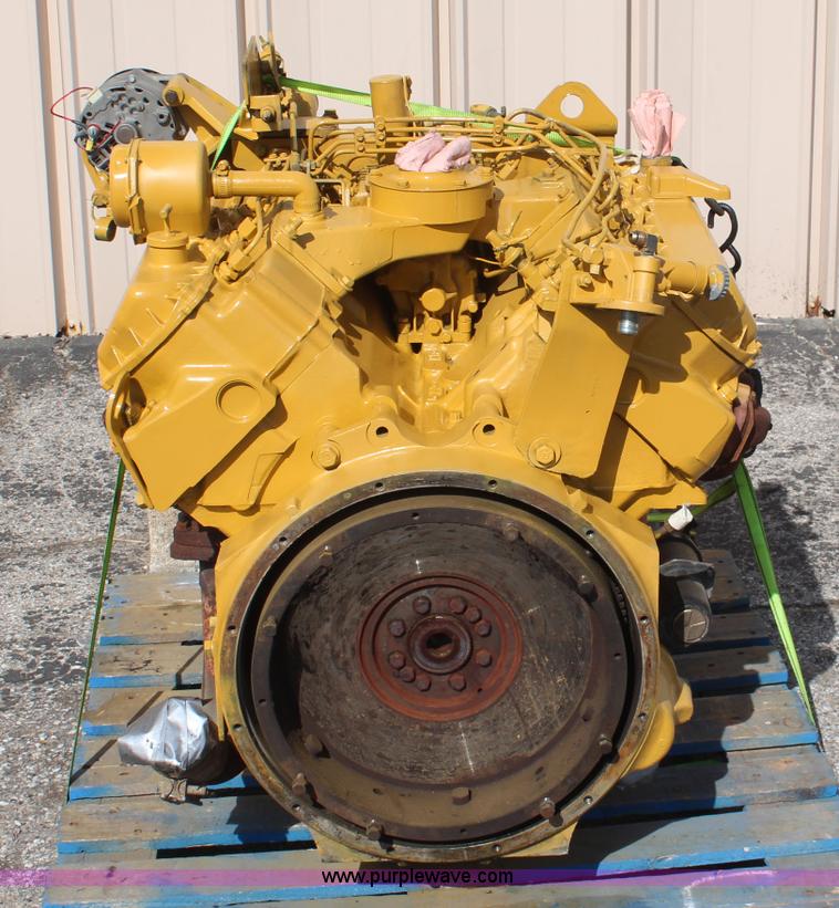 image for item BO9422 Caterpillar 3208 V8 diesel engine