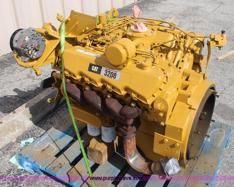 image for item BO9422 Caterpillar 3208 V8 diesel engine