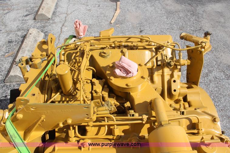 image for item BO9422 Caterpillar 3208 V8 diesel engine