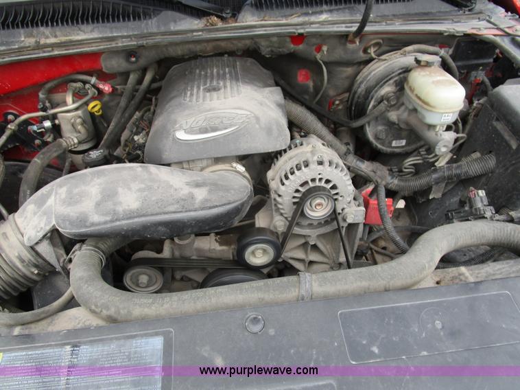 image for item D2407 2006 GMC Sierra 1500 pickup truck