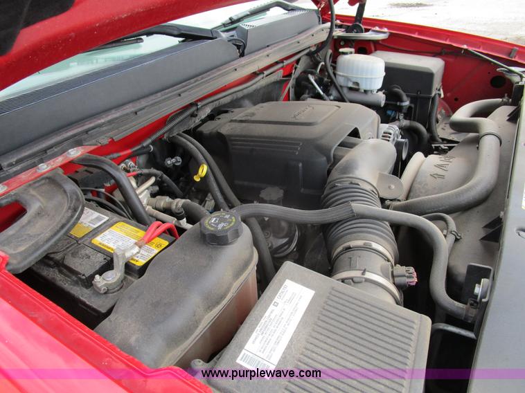 image for item D2408 2008 GMC Sierra 2500HD pickup truck