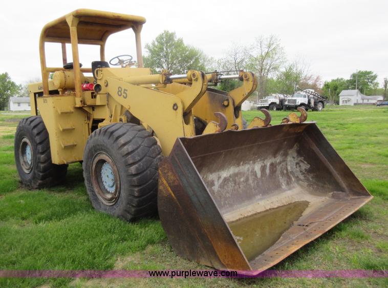 image for item D2419 1972 Clark Michigan 85-C wheel loader