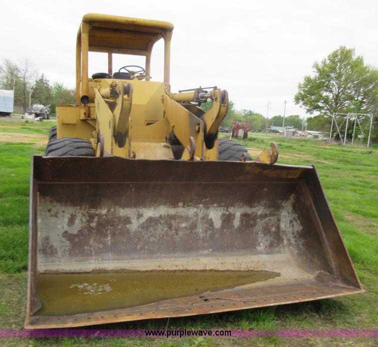 image for item D2419 1972 Clark Michigan 85-C wheel loader
