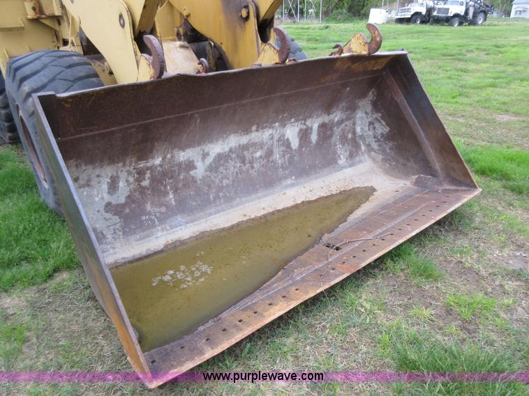 image for item D2419 1972 Clark Michigan 85-C wheel loader