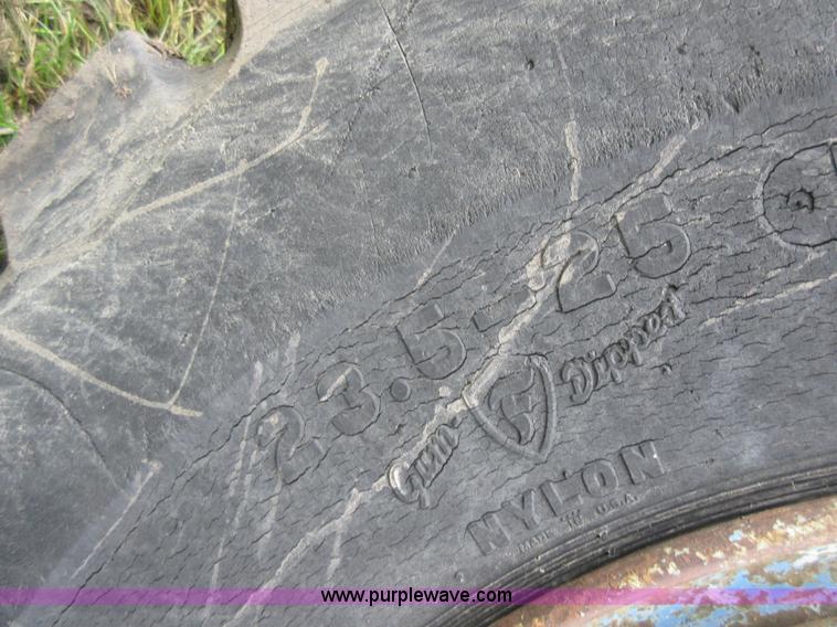 image for item D2419 1972 Clark Michigan 85-C wheel loader