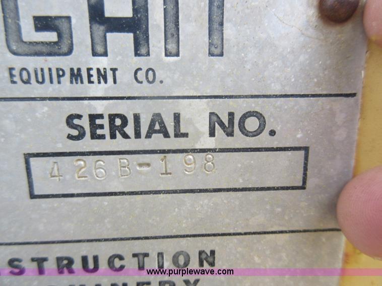 image for item D2419 1972 Clark Michigan 85-C wheel loader