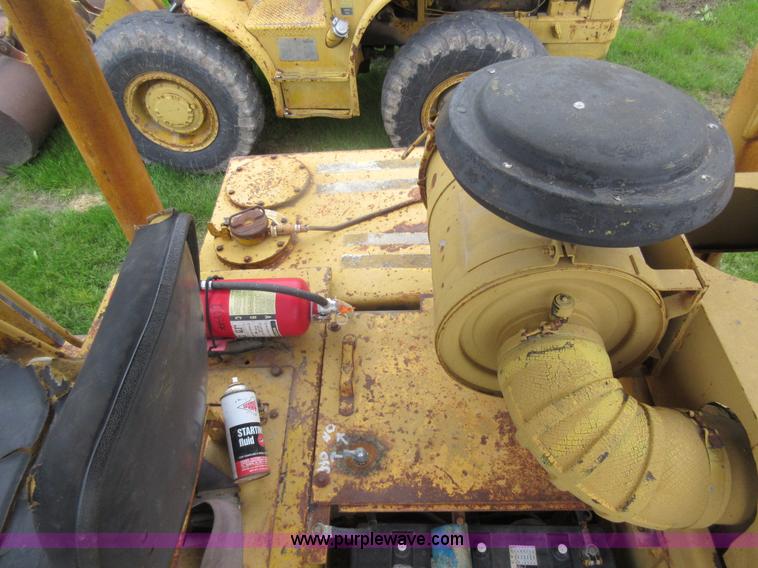 image for item D2419 1972 Clark Michigan 85-C wheel loader