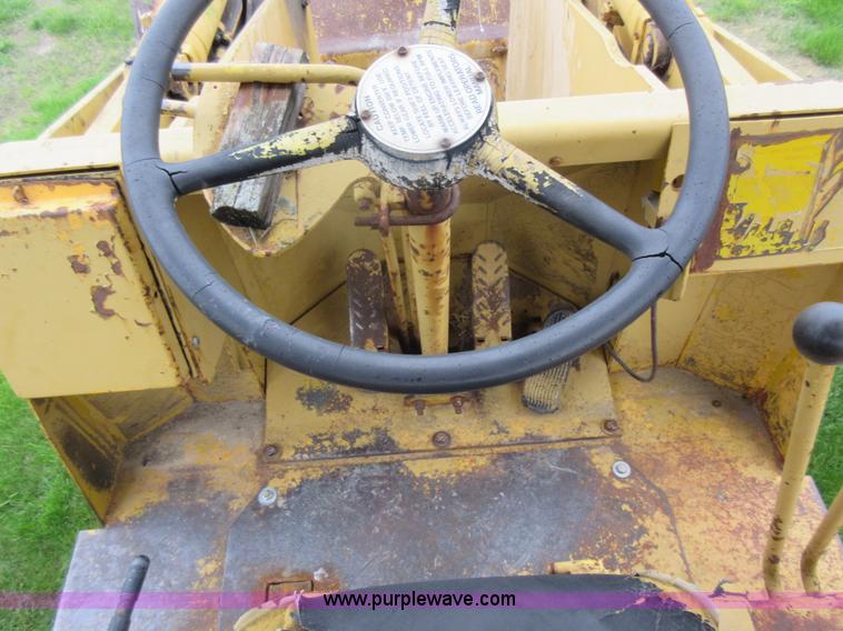 image for item D2419 1972 Clark Michigan 85-C wheel loader