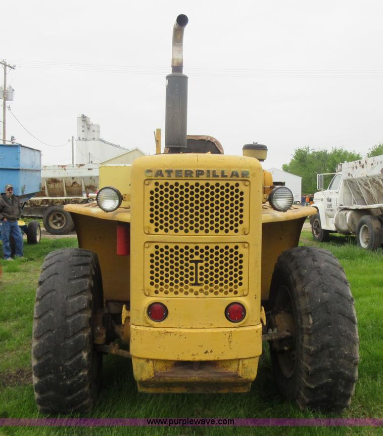 image for item D2420 Caterpillar 922B wheel loader