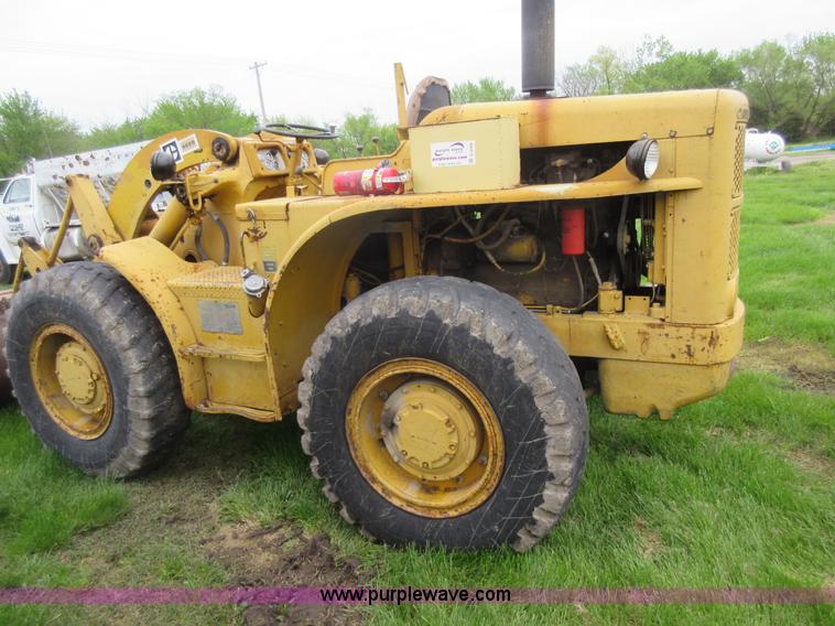 image for item D2420 Caterpillar 922B wheel loader