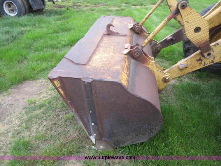image for item D2420 Caterpillar 922B wheel loader