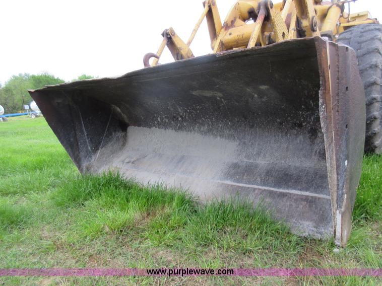 image for item D2420 Caterpillar 922B wheel loader