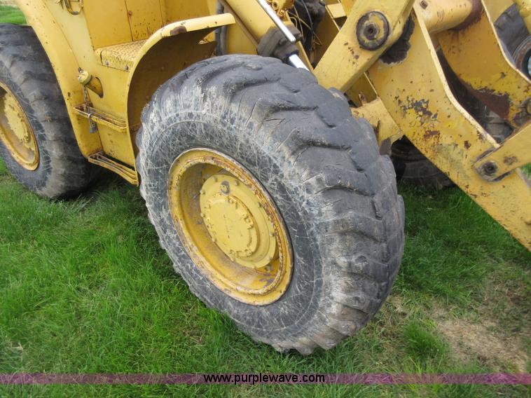 image for item D2420 Caterpillar 922B wheel loader