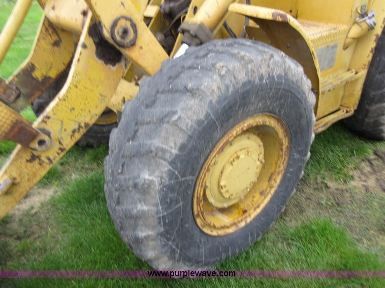 image for item D2420 Caterpillar 922B wheel loader