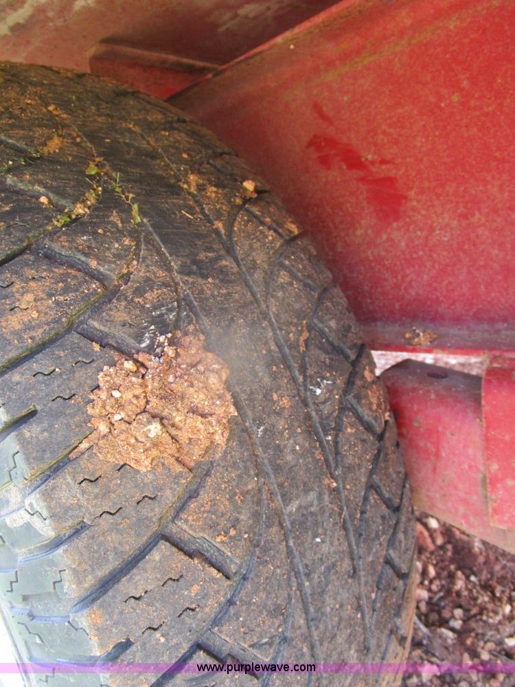 image for item D2423 2007 Load Trail dump trailer