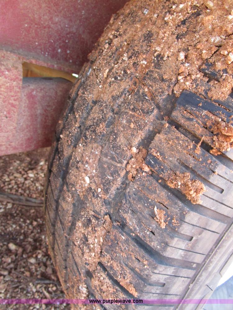 image for item D2423 2007 Load Trail dump trailer