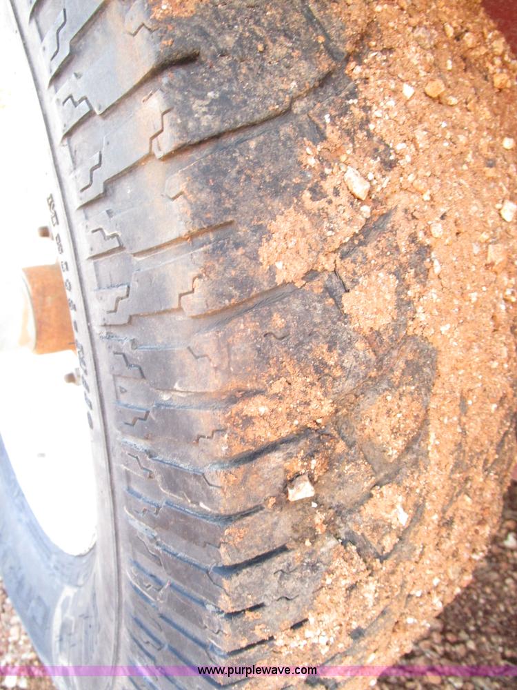 image for item D2423 2007 Load Trail dump trailer