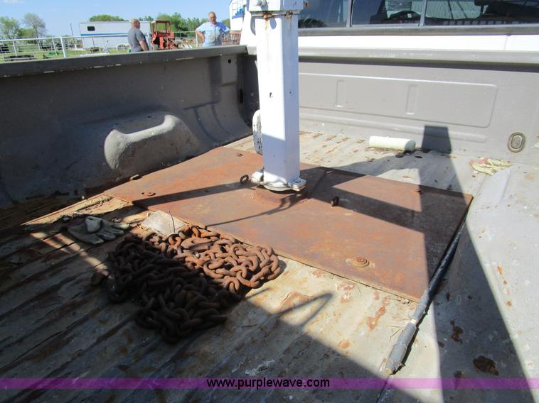 image for item D2428 2004 Ford F250 Super Duty Lariat King Ranch Crew Cab pickup truck