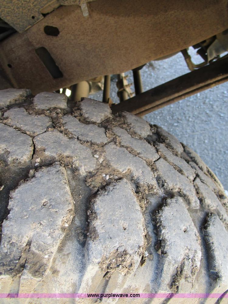 image for item D2428 2004 Ford F250 Super Duty Lariat King Ranch Crew Cab pickup truck