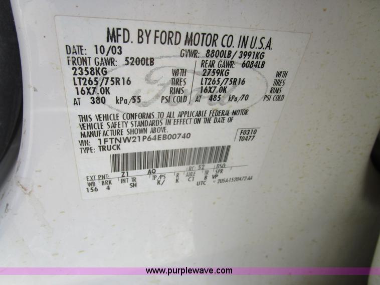 image for item D2428 2004 Ford F250 Super Duty Lariat King Ranch Crew Cab pickup truck