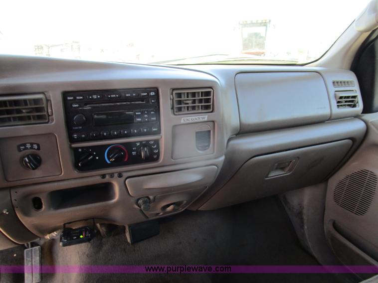 image for item D2428 2004 Ford F250 Super Duty Lariat King Ranch Crew Cab pickup truck