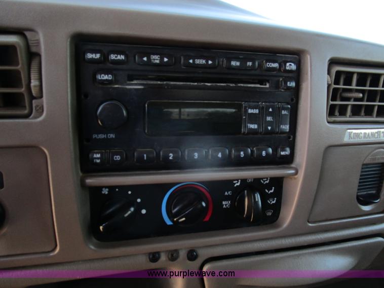 image for item D2428 2004 Ford F250 Super Duty Lariat King Ranch Crew Cab pickup truck