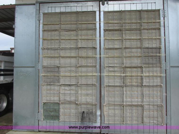 image for item E6330 Paint booth