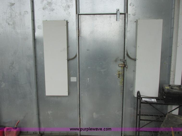 image for item E6330 Paint booth