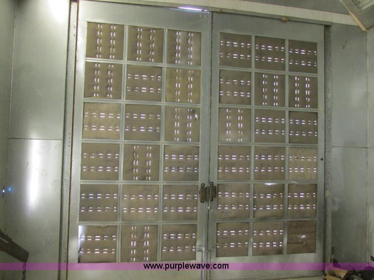 image for item E6330 Paint booth