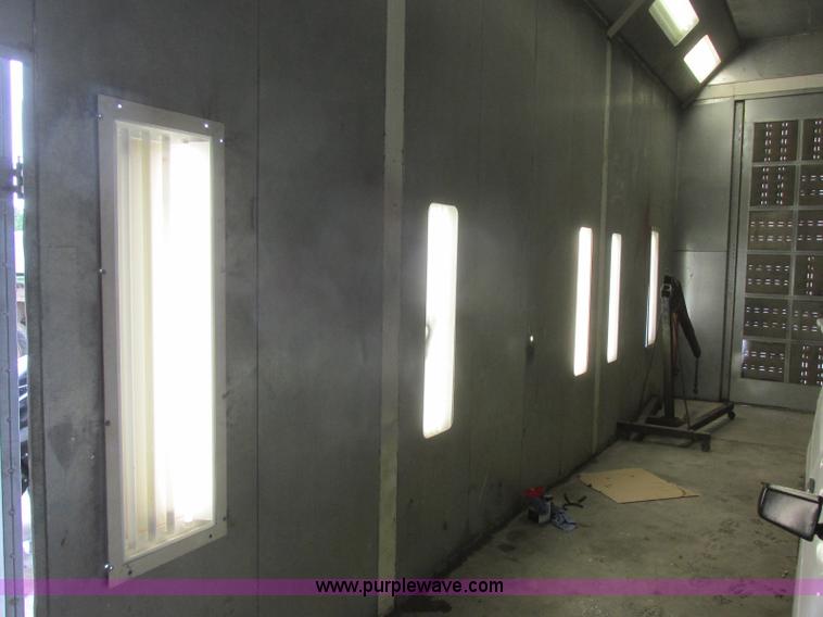 image for item E6330 Paint booth