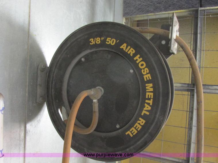 image for item E6330 Paint booth