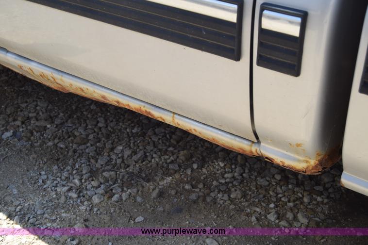 image for item E6347 2002 Chevrolet Silverado 1500 Ext. Cab pickup truck