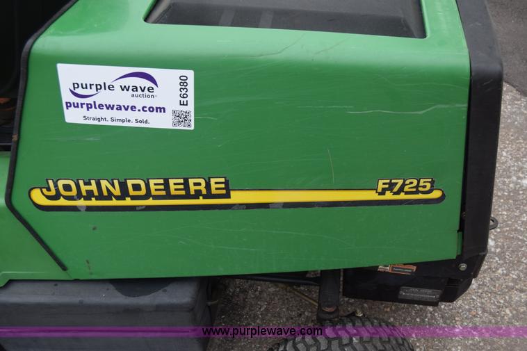 image for item E6380 John Deere F-725 lawn mower