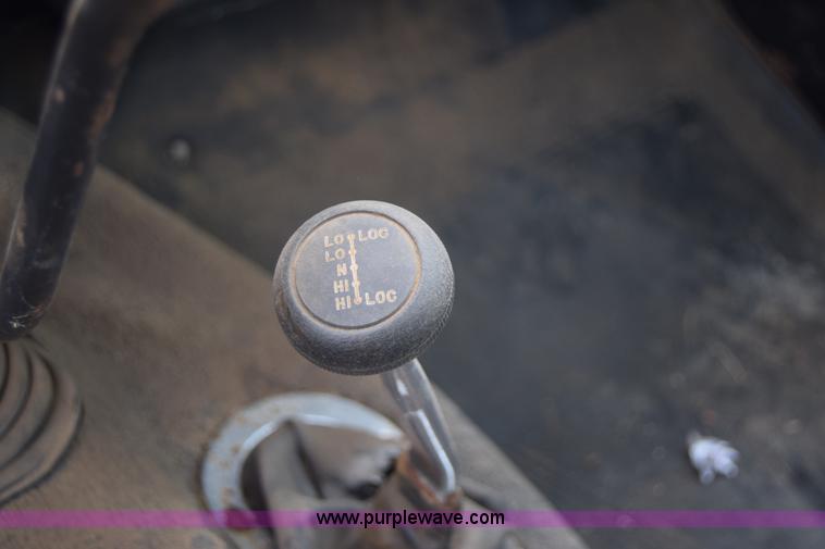 image for item E6394 1978 Dodge Custom 400 flatbed truck