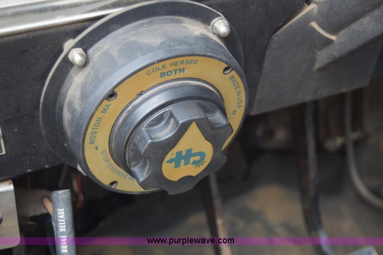 image for item E6394 1978 Dodge Custom 400 flatbed truck