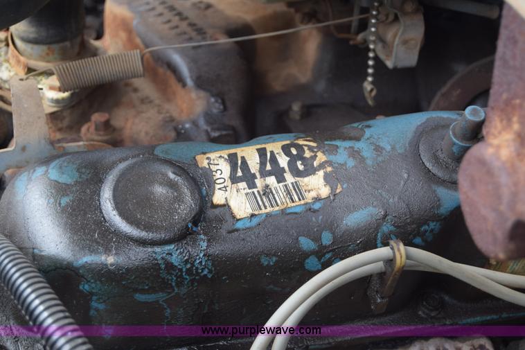 image for item E6394 1978 Dodge Custom 400 flatbed truck