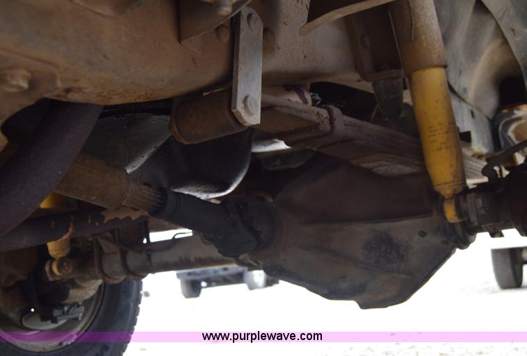 image for item E6394 1978 Dodge Custom 400 flatbed truck