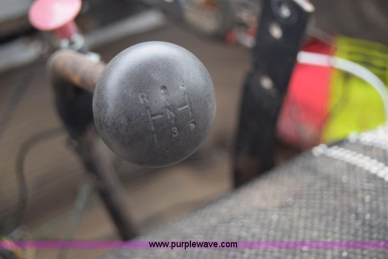 image for item E6396 1975 Chevrolet C65 water truck