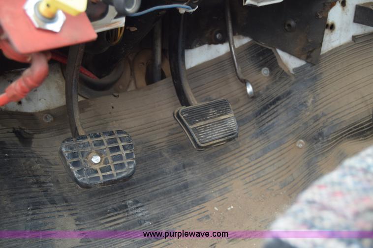 image for item E6396 1975 Chevrolet C65 water truck