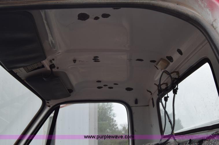 image for item E6396 1975 Chevrolet C65 water truck