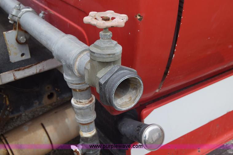 image for item E6396 1975 Chevrolet C65 water truck