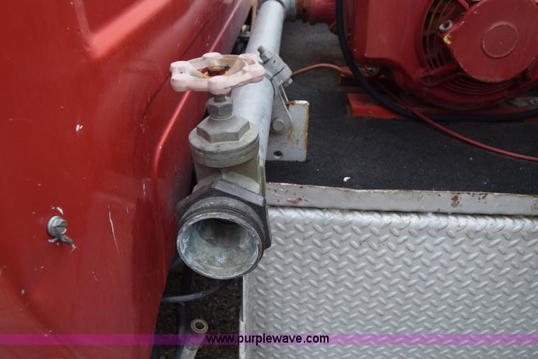 image for item E6396 1975 Chevrolet C65 water truck