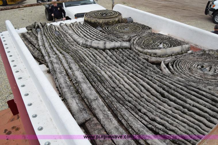 image for item E6396 1975 Chevrolet C65 water truck