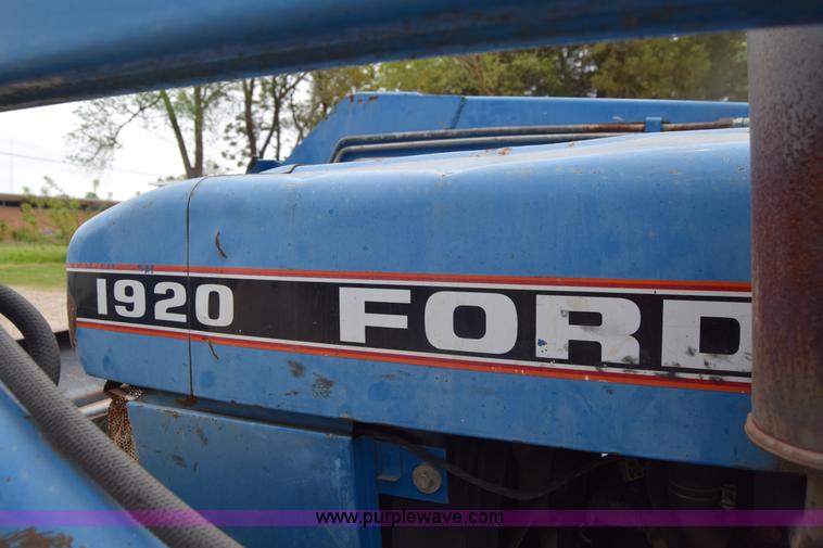 image for item E6397 Ford 1920 tractor