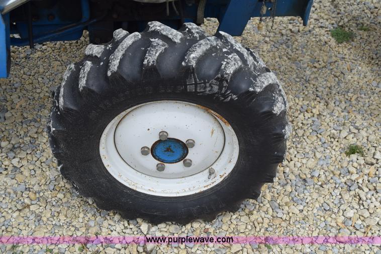 image for item E6397 Ford 1920 tractor