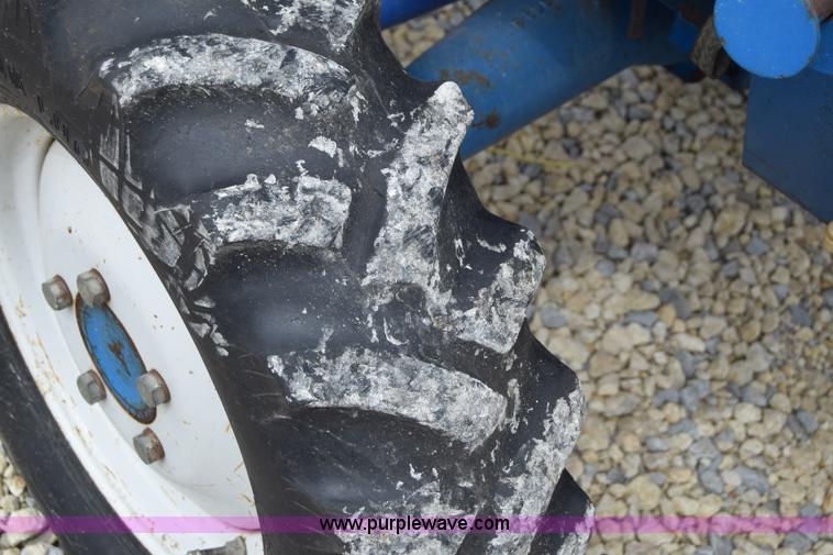 image for item E6397 Ford 1920 tractor